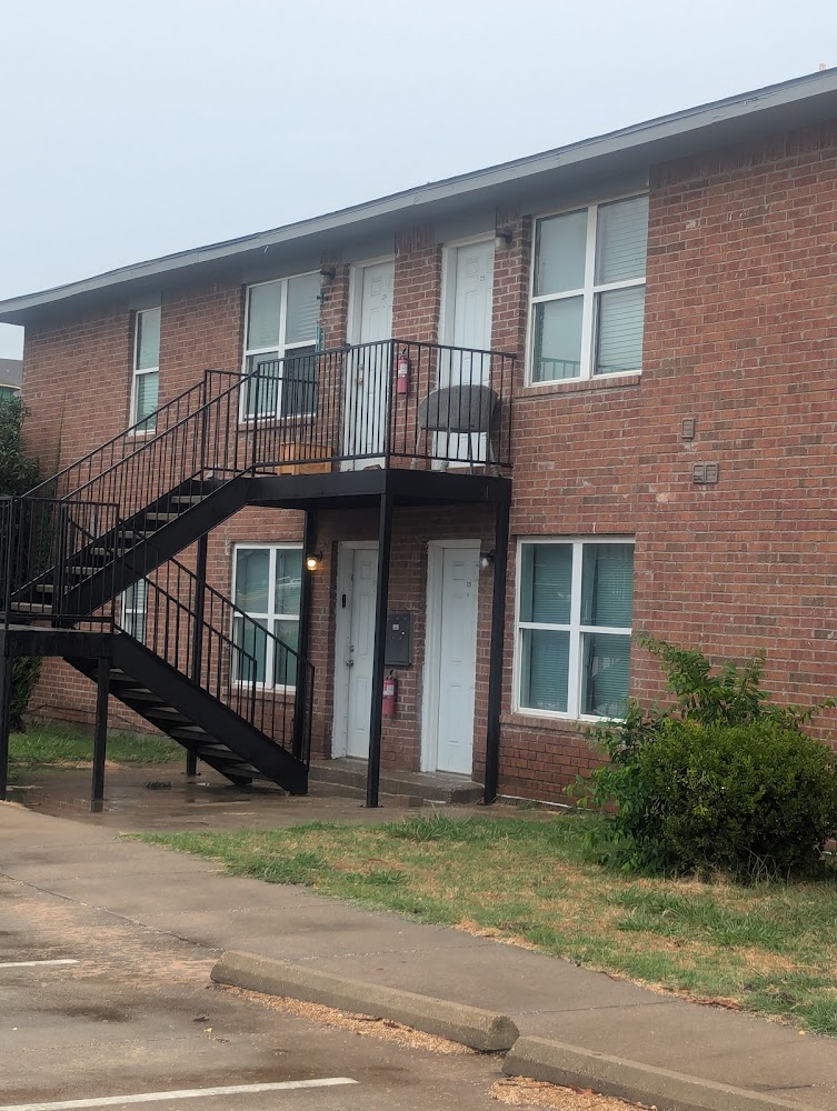 Virginia Oaks Apartments