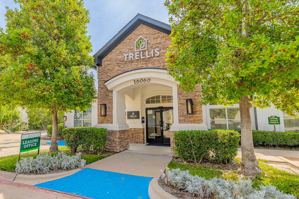 TRELLIS NORTH DALLAS Apartments