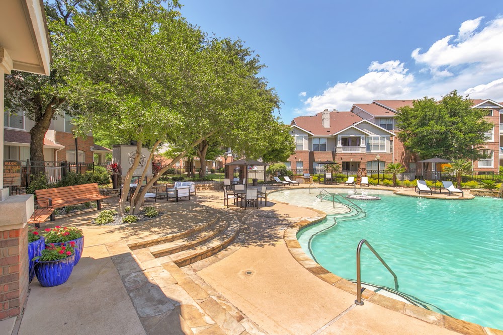 Villas at Legacy Apartments